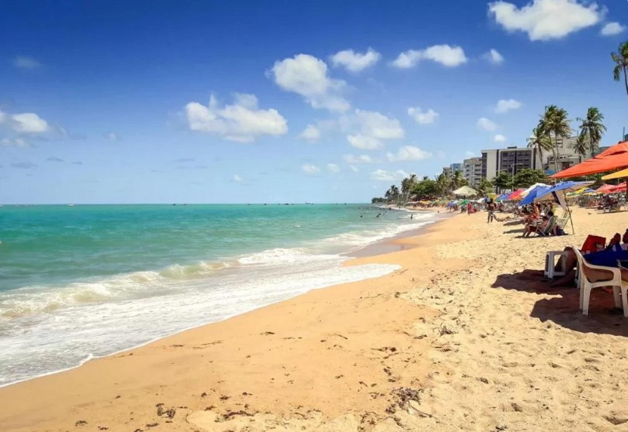 Intercity Maceio Buitenkant foto